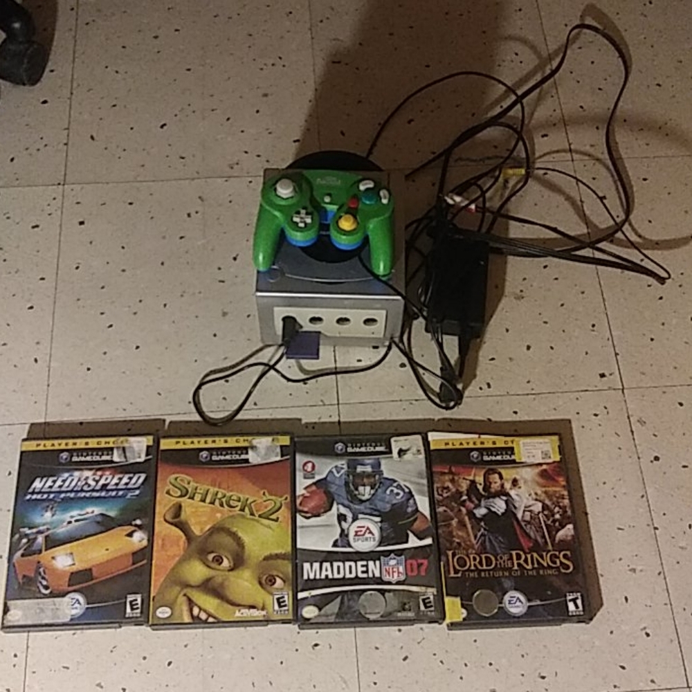 Nintendo GameCube With Games